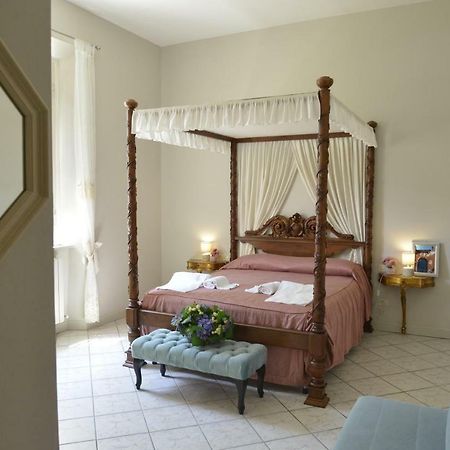 La Passerella Apartment ลุคคา ภายนอก รูปภาพ