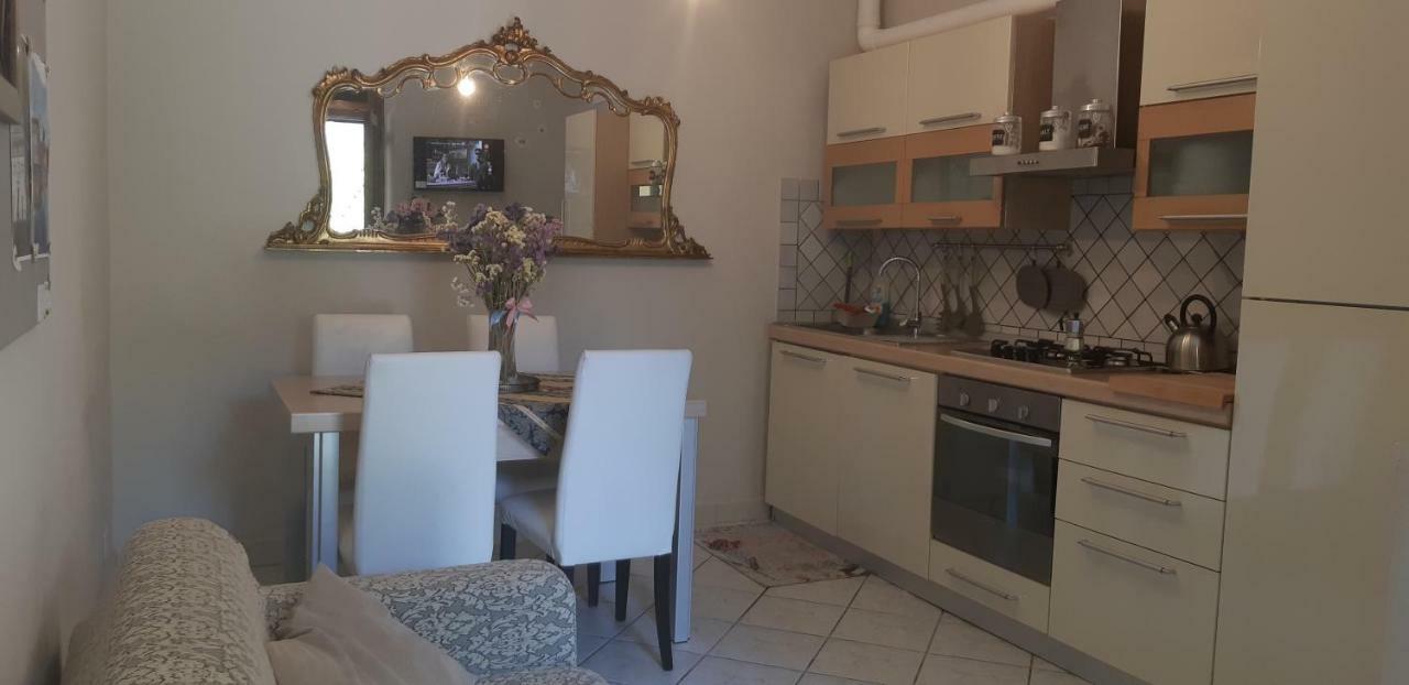 La Passerella Apartment ลุคคา ภายนอก รูปภาพ