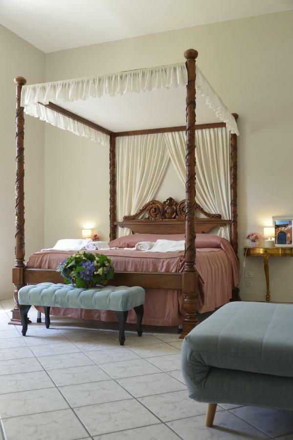 La Passerella Apartment ลุคคา ภายนอก รูปภาพ